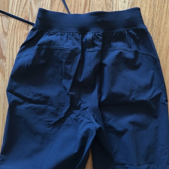 Lululemon sz 2 new without tags License to Train High-Rise Pant Black - Picture 7 of 14